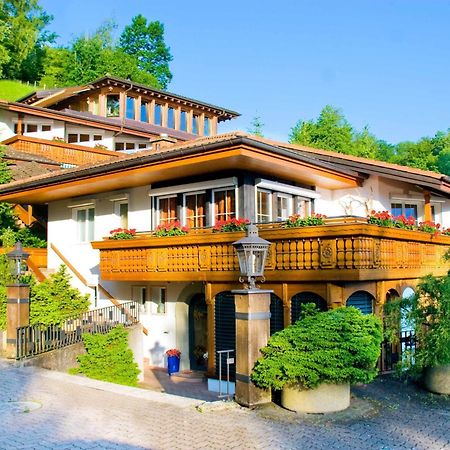 Seehotel Boutique Jaegerhof-Hubertus Faulensee Exteriör bild