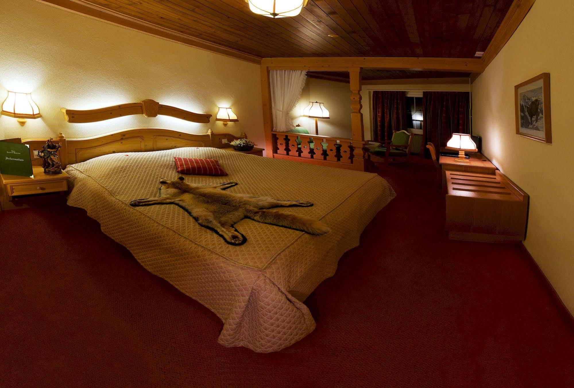 Seehotel Boutique Jaegerhof-Hubertus Faulensee Exteriör bild